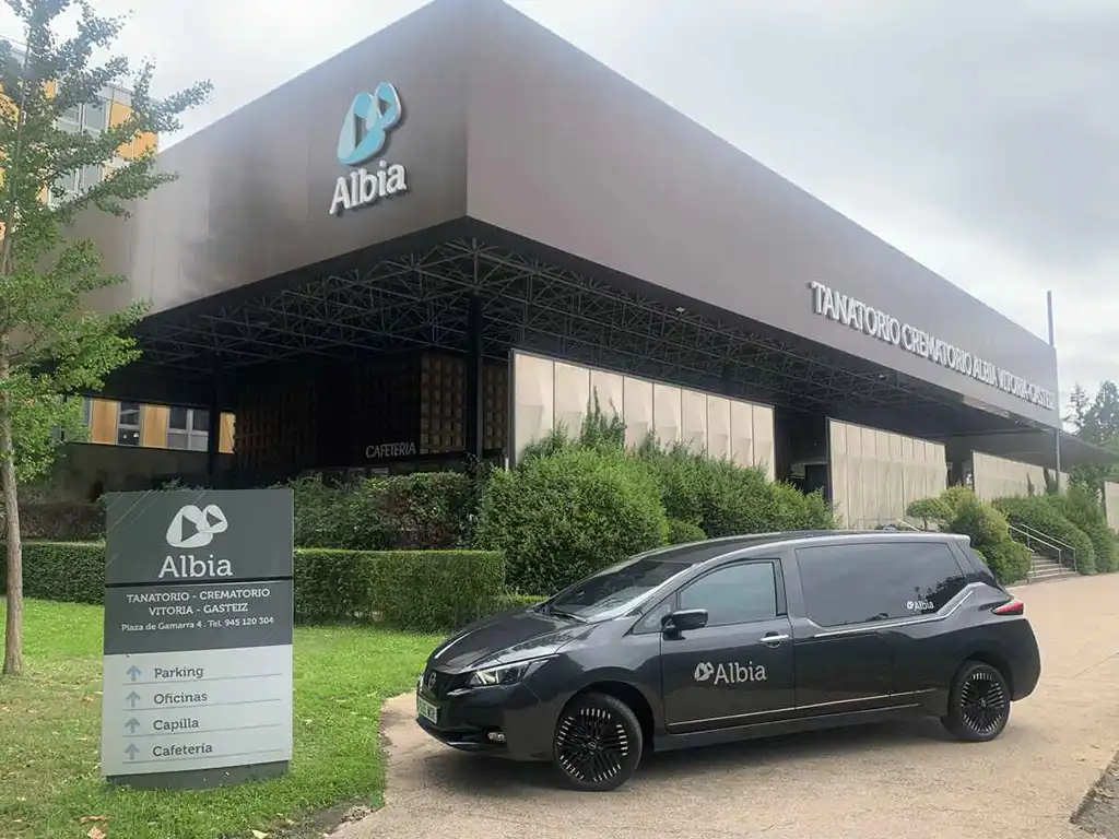 Tanatorio albia exterior