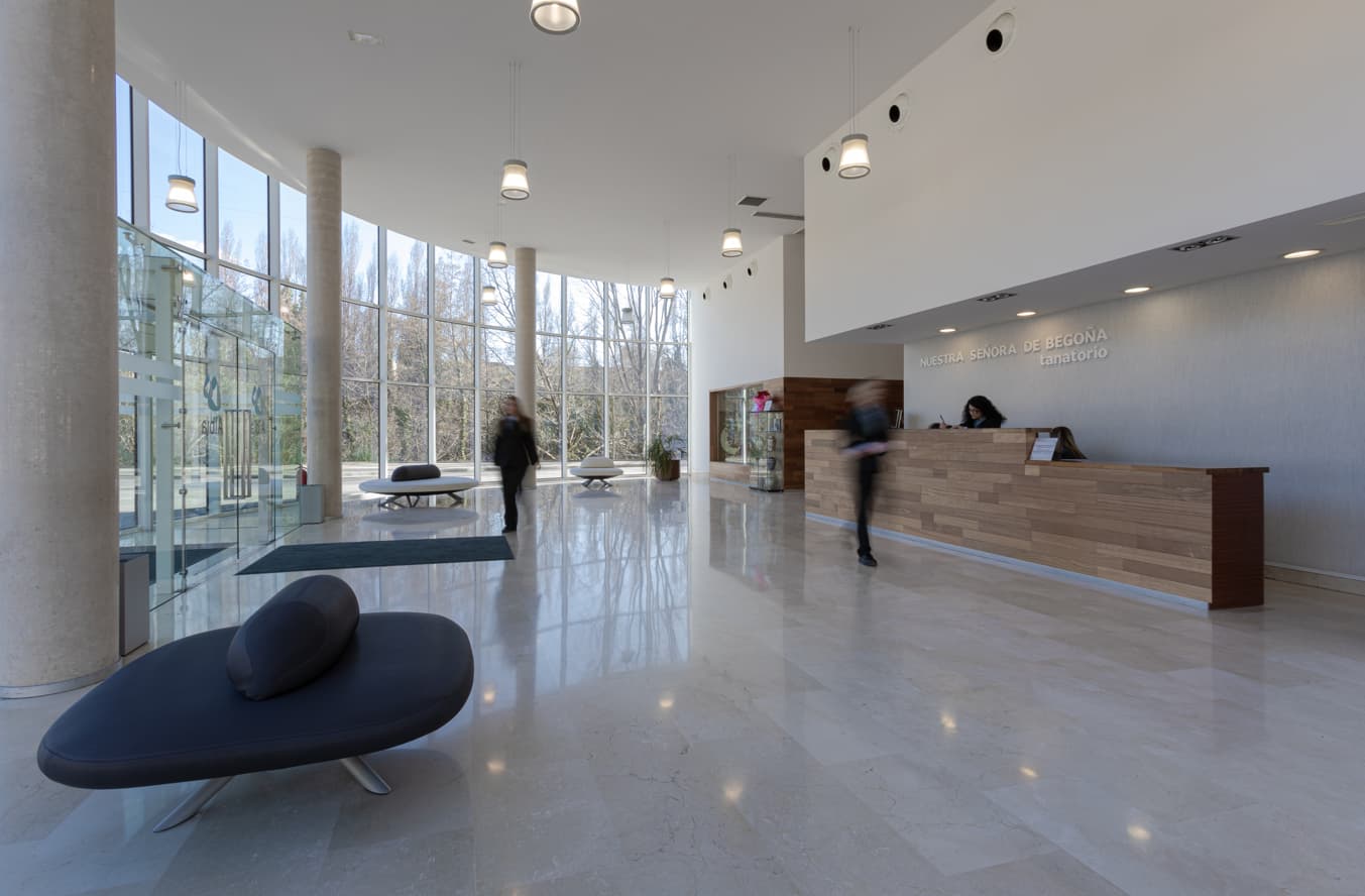 Entrada tanatorio Albia Bilbao