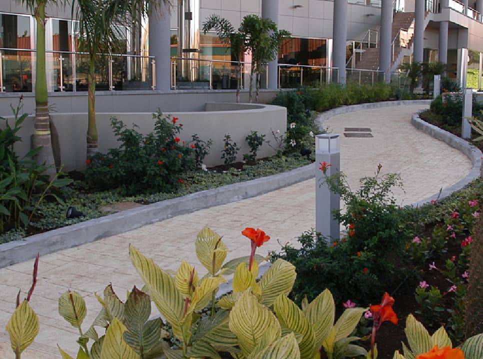 Exterior pasillo Tanatorio Albia Las Palmas